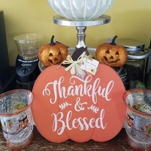 Thankful and Bleseed pumpkin sign